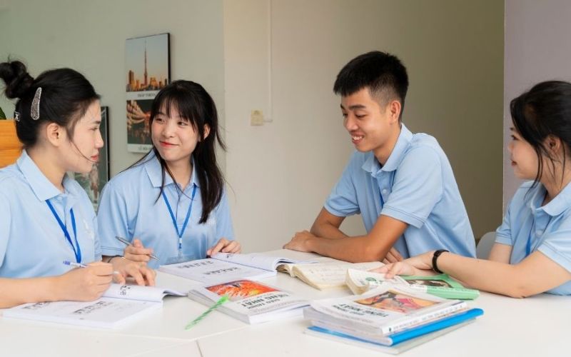 Những giá trị thiết thực về thu nhập và môi trường làm việc